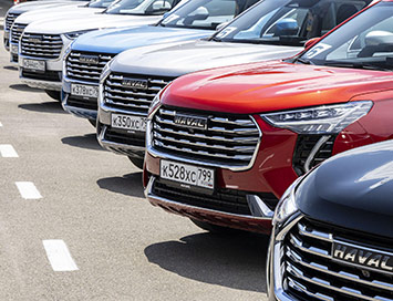 Экспорт китайских автомобилей в Россию упал на 60%